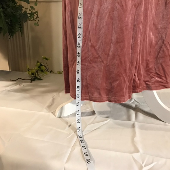 Long Pink velvet dress - Picture 5 of 7